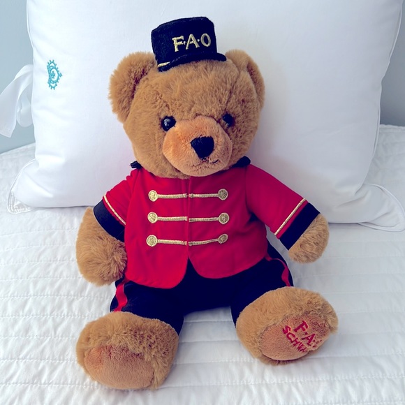 FAO Schwarz - Plush Bear Toy Soldier - Picture 1 of 1